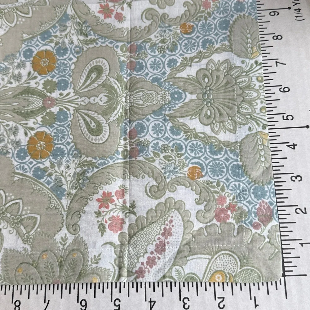 Pottery Barn Cotton Napkins Set of 4 – Green Paisley Floral – 20x20